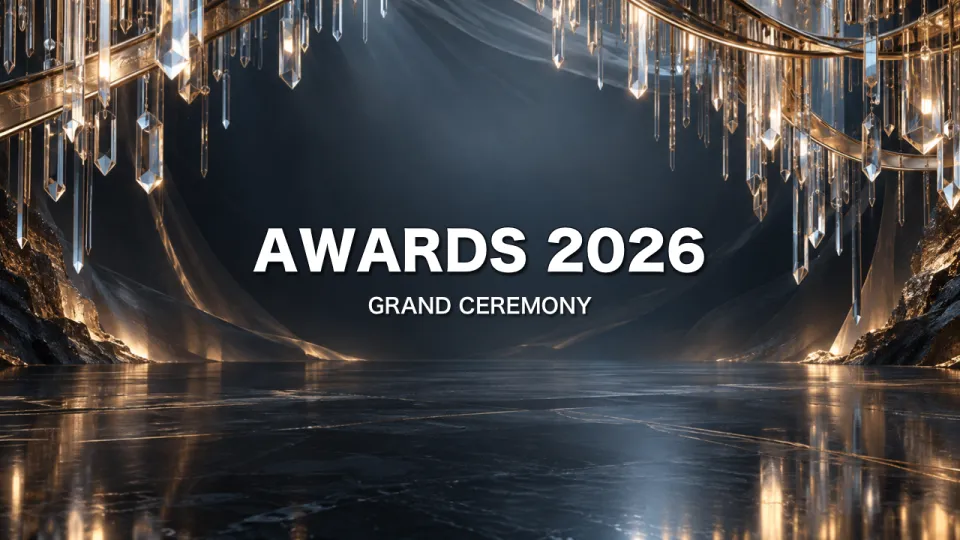 式典:クリスタルのシャンデリアの背景に AWARDS 2026 のタイトル